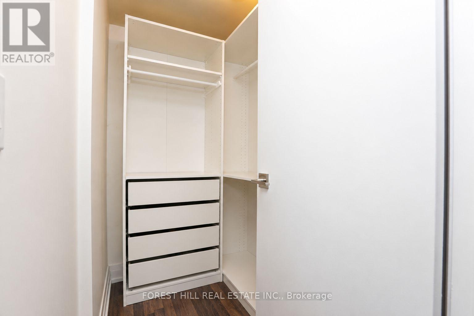 E705 - 555 Wilson Avenue, Toronto, Ontario  M3H 0C5 - Photo 8 - C13090570