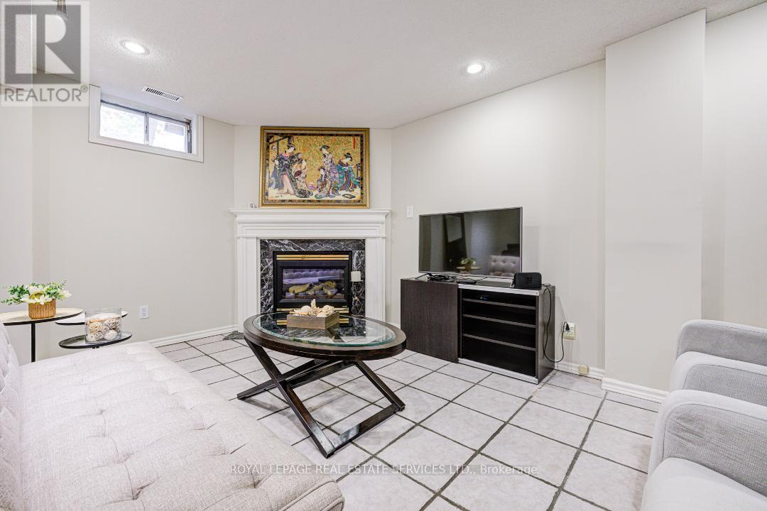 5726 Tayside Crescent, Mississauga, Ontario  L5M 5J4 - Photo 27 - W13174326