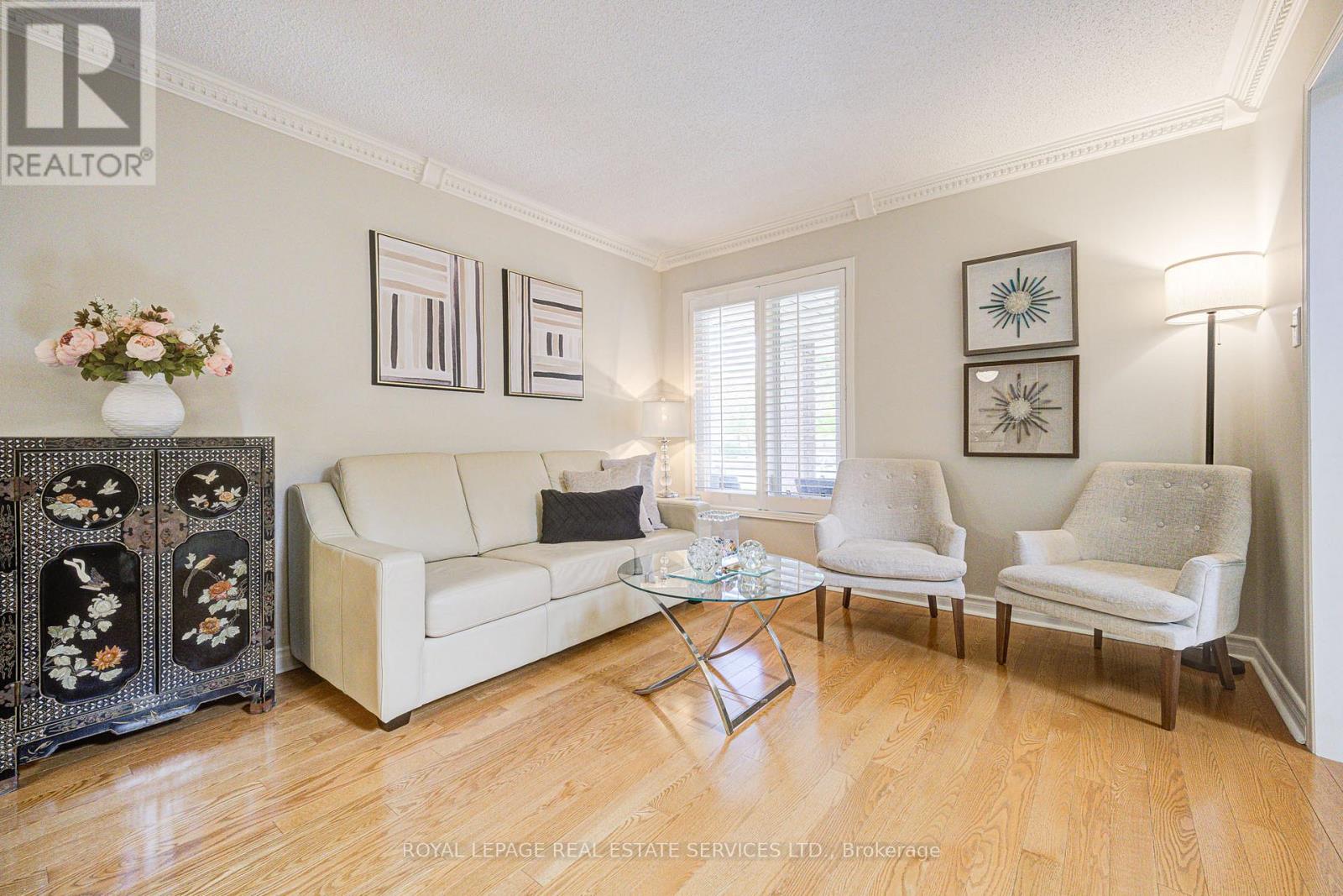 5726 Tayside Crescent, Mississauga, Ontario  L5M 5J4 - Photo 6 - W13174326