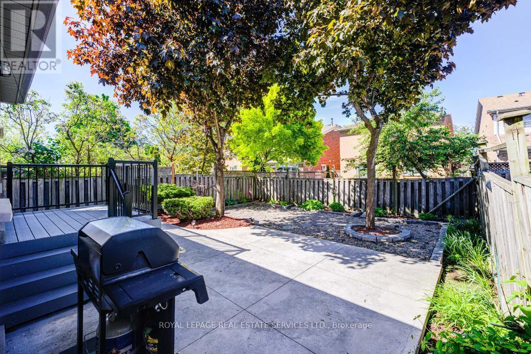 5726 Tayside Crescent, Mississauga, Ontario  L5M 5J4 - Photo 33 - W13174326
