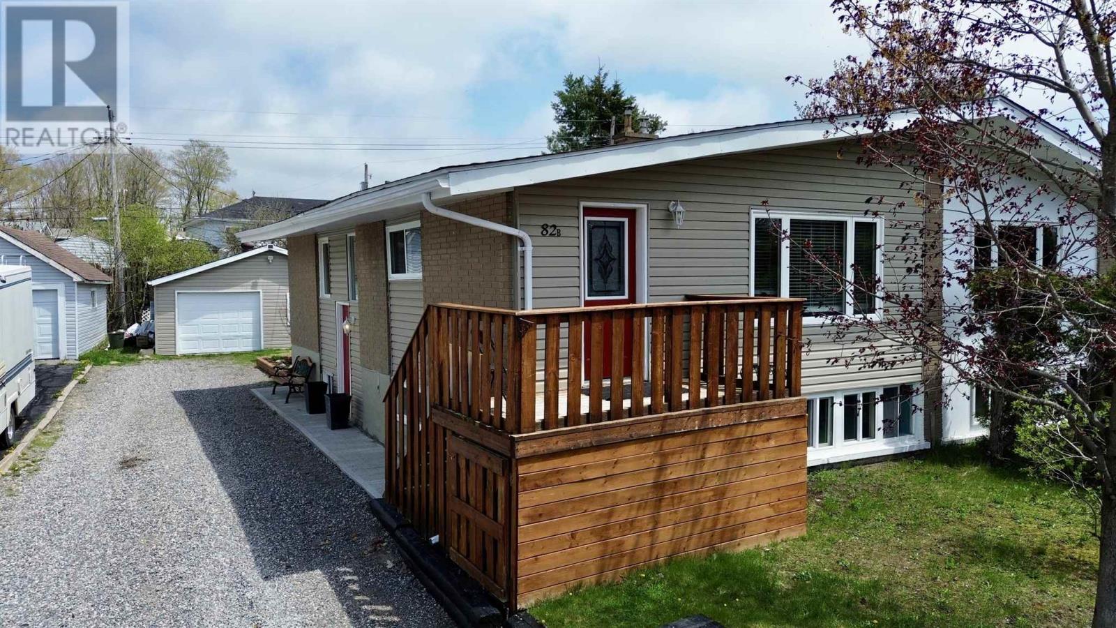 82b Axmith Ave, Elliot Lake, Ontario  P5A 1B8 - Photo 1 - SM261187
