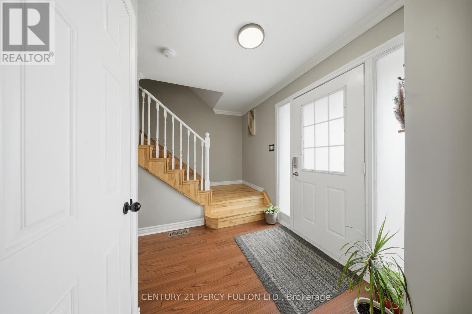 1853 Mapleridge Drive, Peterborough, Ontario  K9K 1R1 - Photo 5 - X13176356