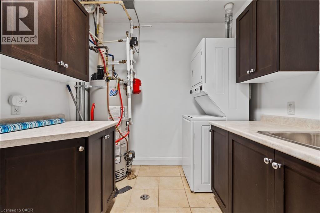 26 Wellington Street Unit# 402, St. Catharines, Ontario  L2R 5P8 - Photo 15 - 40831629