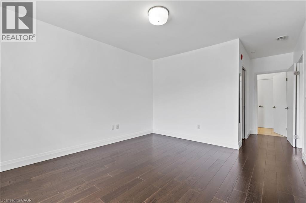 26 Wellington Street Unit# 402, St. Catharines, Ontario  L2R 5P8 - Photo 17 - 40831629