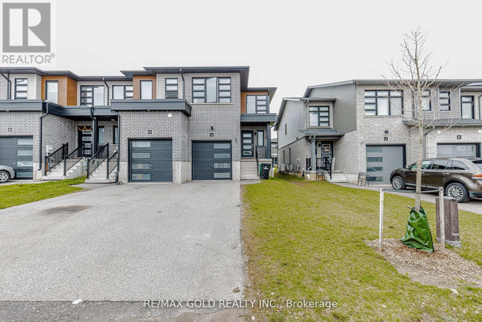 18 Wilkinson Avenue, Cambridge, Ontario  N1S 0C5 - Photo 1 - X13176486