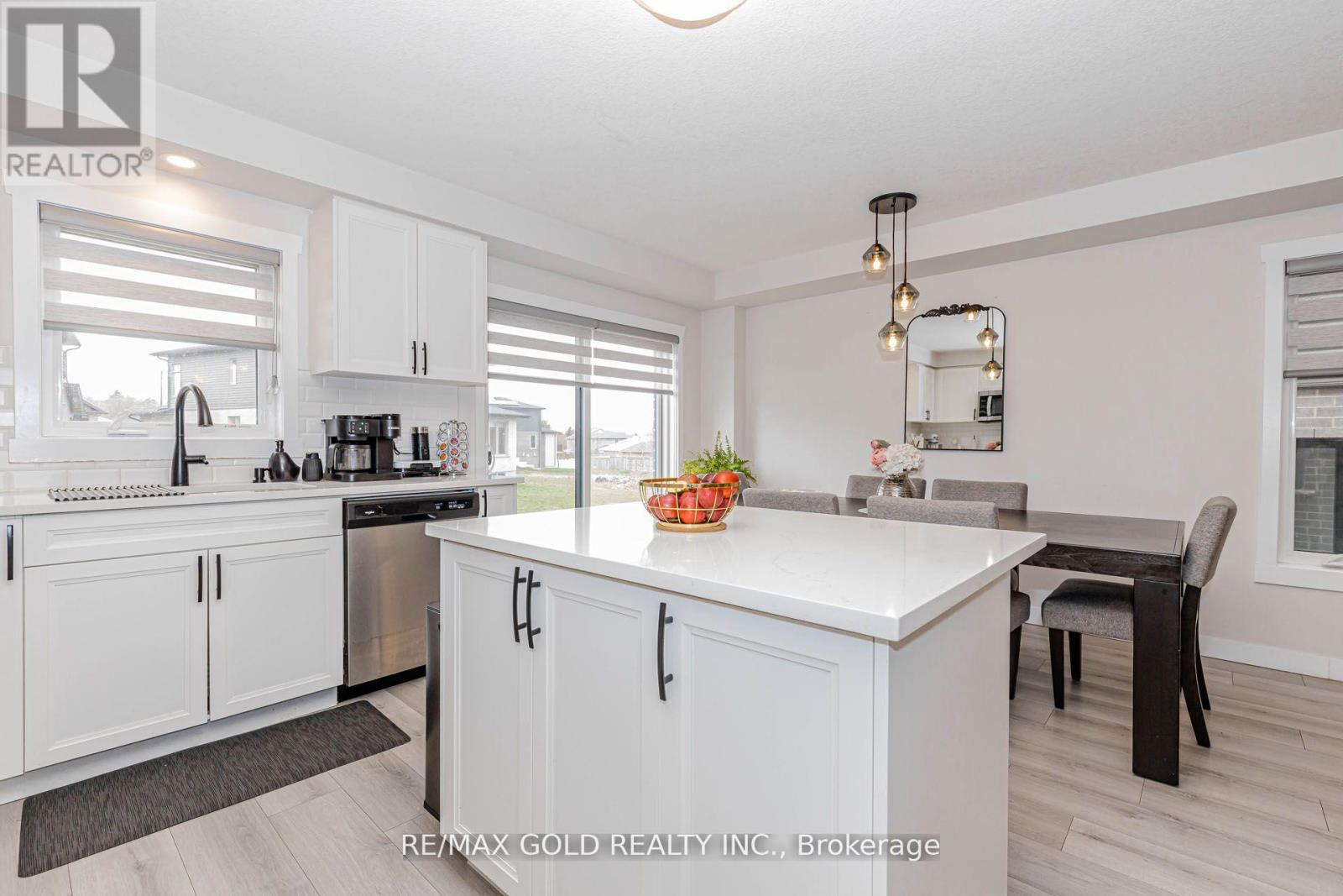 18 Wilkinson Avenue, Cambridge, Ontario  N1S 0C5 - Photo 21 - X13176486