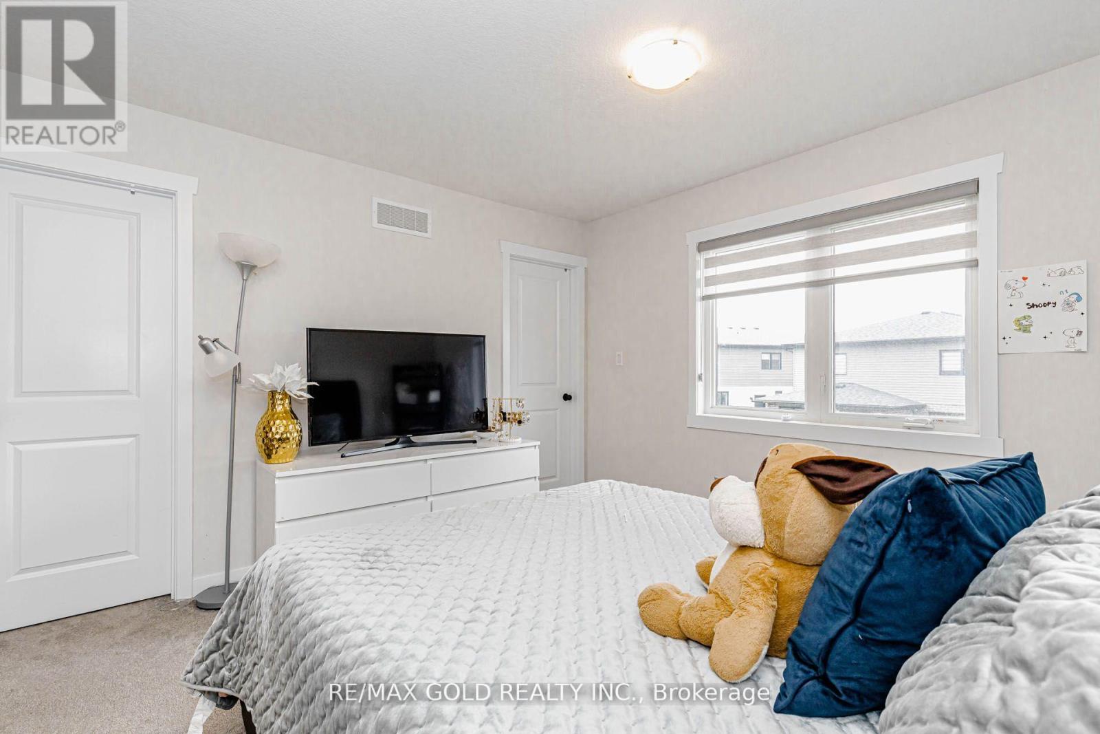 18 Wilkinson Avenue, Cambridge, Ontario  N1S 0C5 - Photo 30 - X13176486