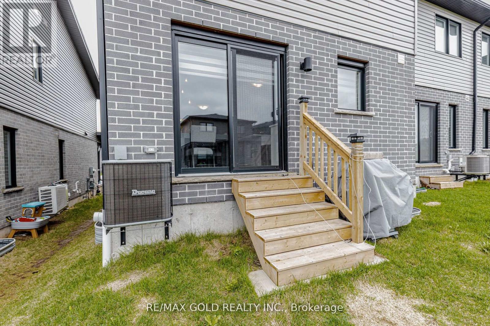18 Wilkinson Avenue, Cambridge, Ontario  N1S 0C5 - Photo 50 - X13176486