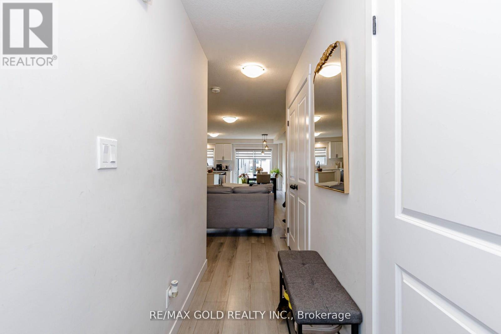 18 Wilkinson Avenue, Cambridge, Ontario  N1S 0C5 - Photo 6 - X13176486