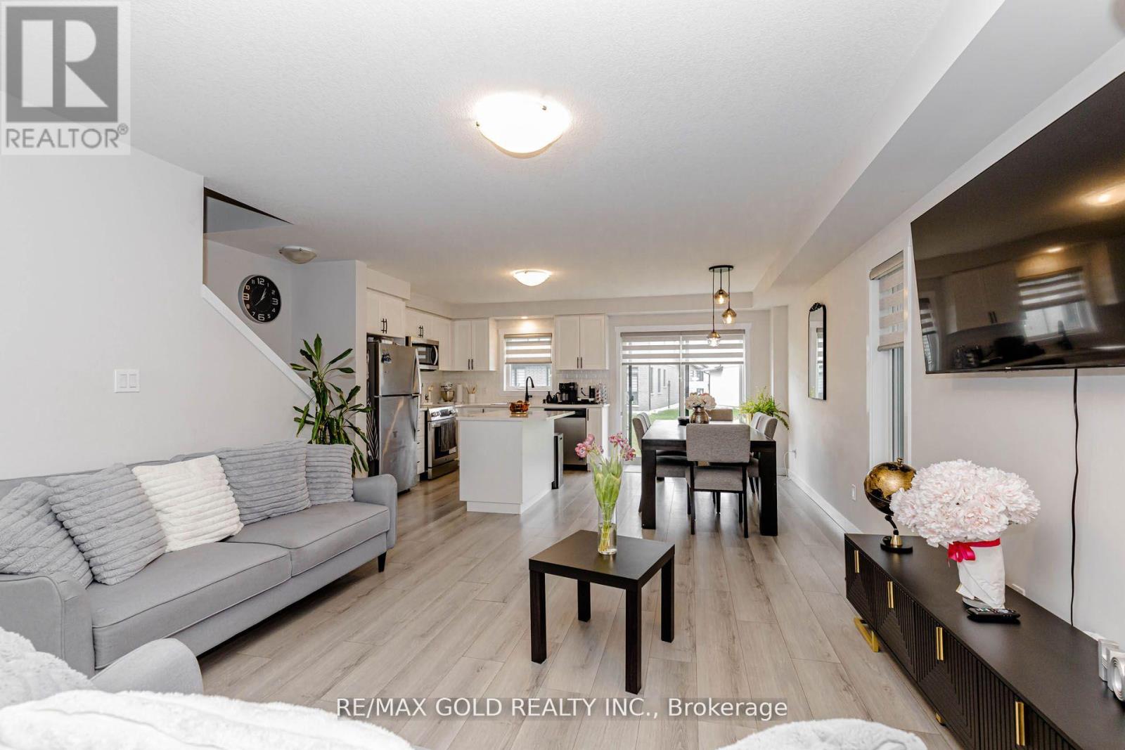 18 Wilkinson Avenue, Cambridge, Ontario  N1S 0C5 - Photo 7 - X13176486