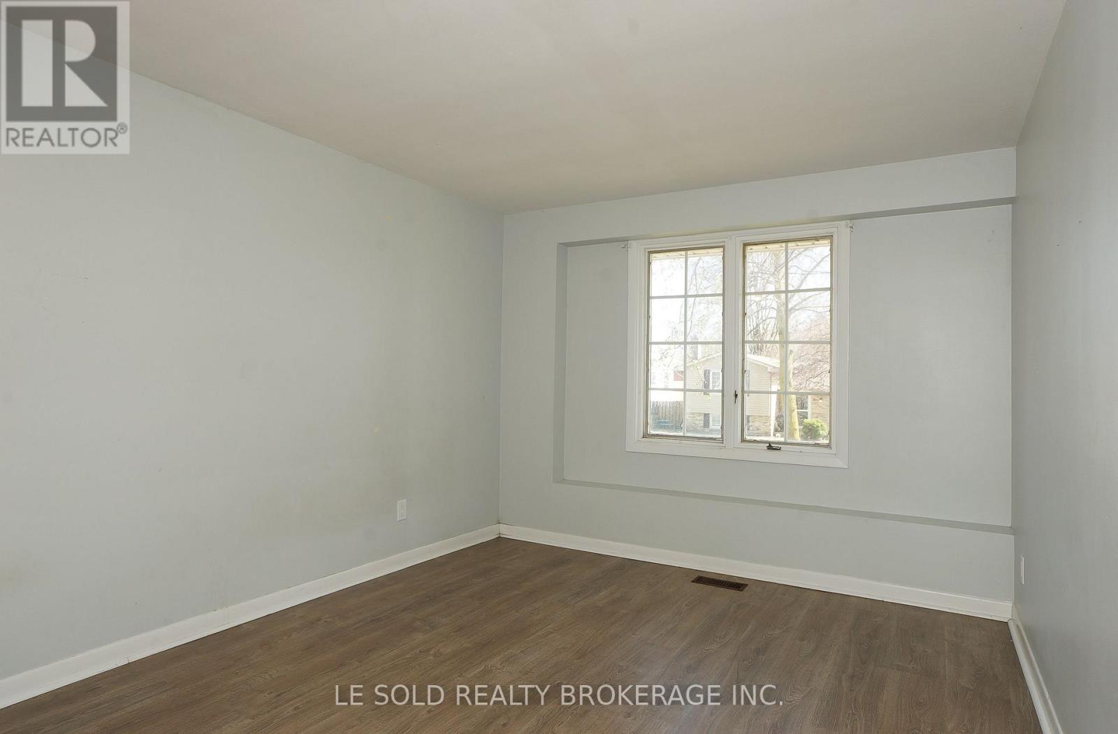 Upper Unit - 1653 Milestone Road, London North, Ontario  N5X 2E8 - Photo 6 - X13176546