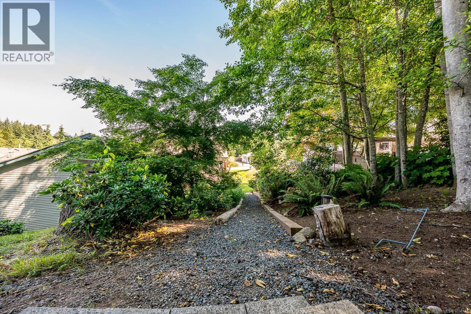 809 Willowcrest Rd, Campbell River, British Columbia  V9W 5L1 - Photo 54 - 1038146
