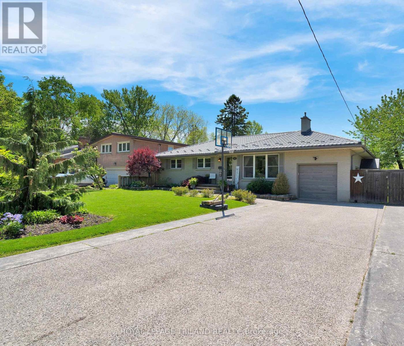445 Ridout Street S, London South, Ontario  N6C 4A3 - Photo 3 - X13176656