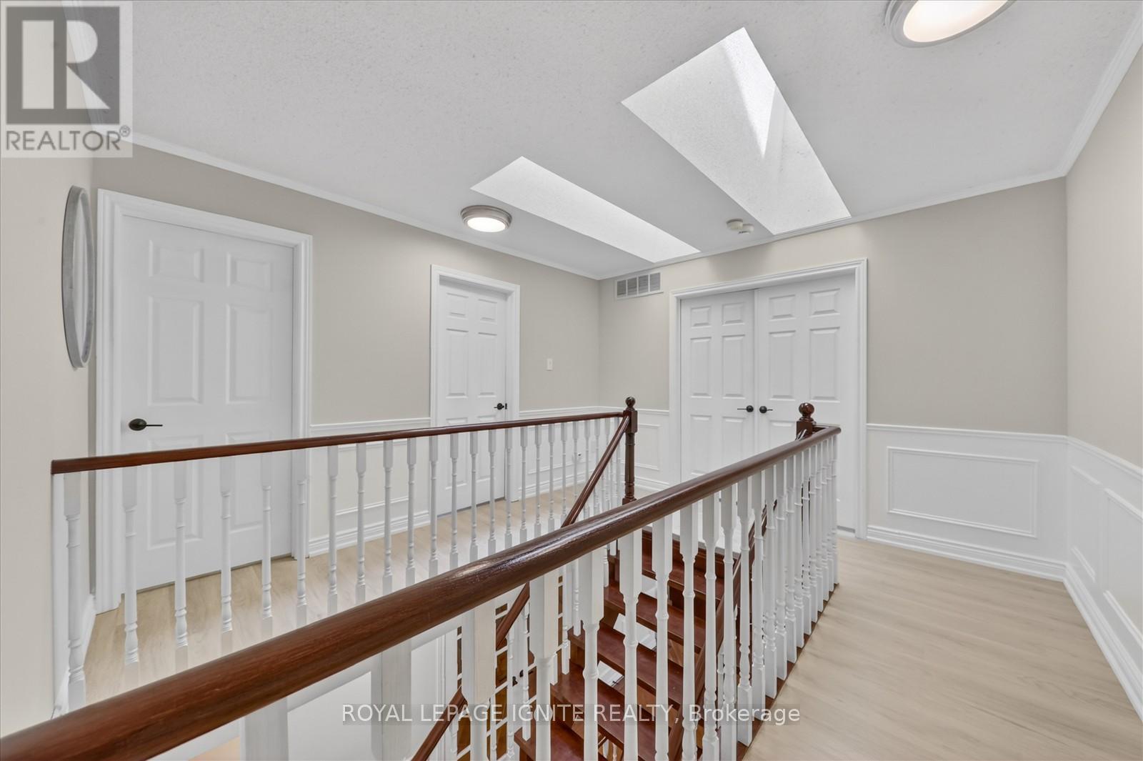 885 Baylawn Drive, Pickering, Ontario  L1X 2N7 - Photo 23 - E13176392