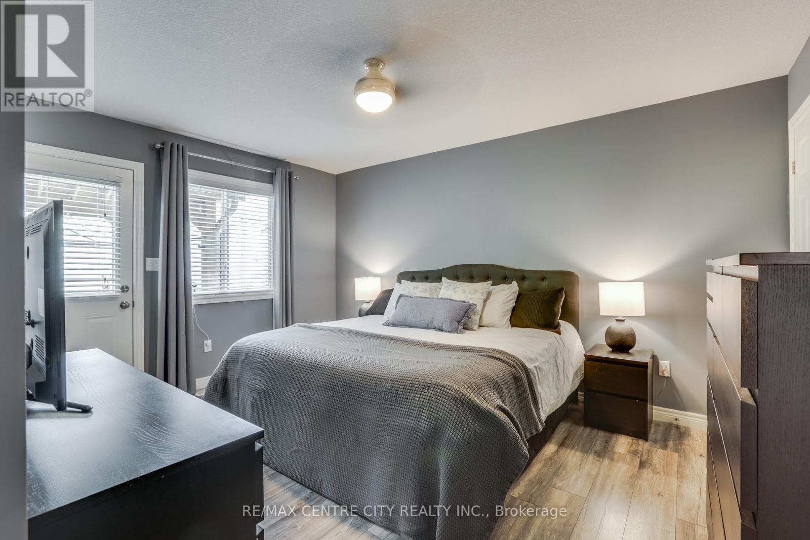 1956 Foxwood Avenue, London North, Ontario  N6G 0C5 - Photo 18 - X13169922