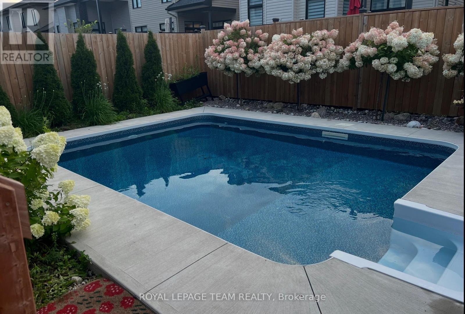 84 Warrior Street, Ottawa, Ontario  K2V 0M2 - Photo 47 - X13176018