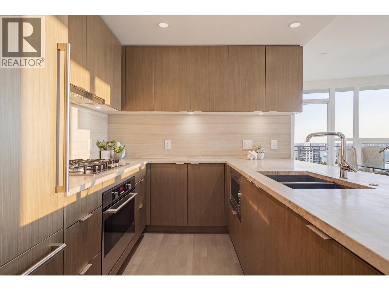 906 112 E 13th Street, North Vancouver, British Columbia  V7L 0E4 - Photo 14 - R3128142