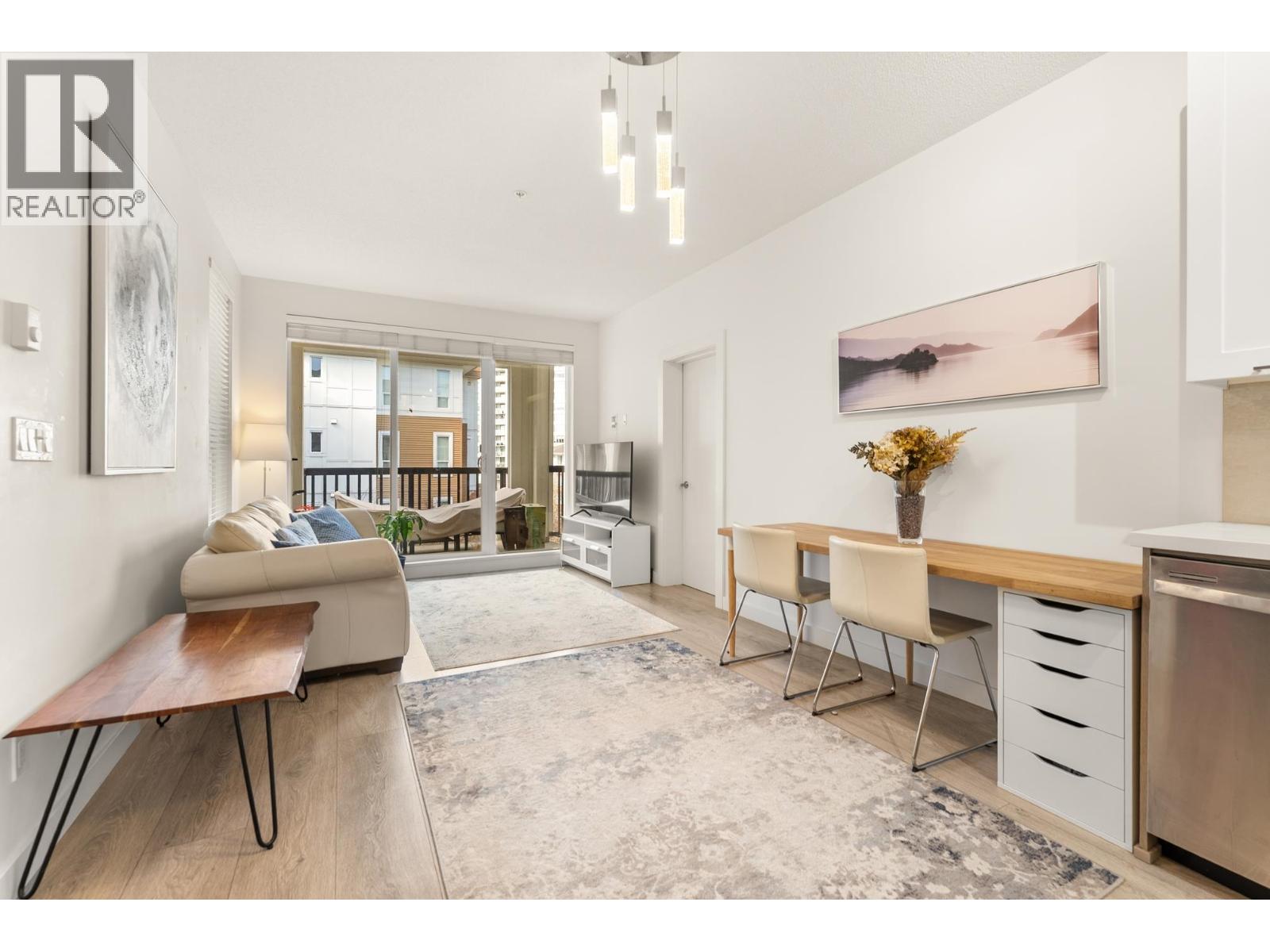 317 611 Regan Avenue, Coquitlam, British Columbia  V3J 0E5 - Photo 11 - R3128157