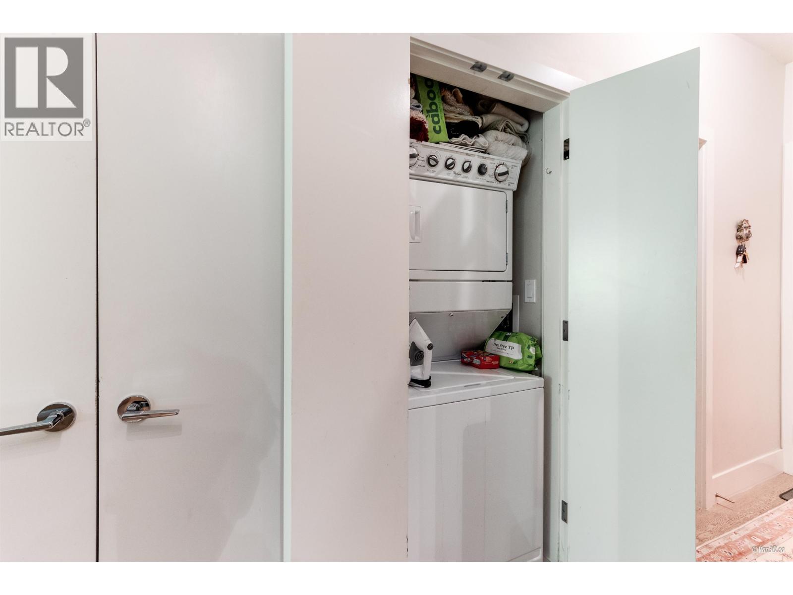 316 3606 Aldercrest Drive, North Vancouver, British Columbia  V7G 0A3 - Photo 13 - R3128158