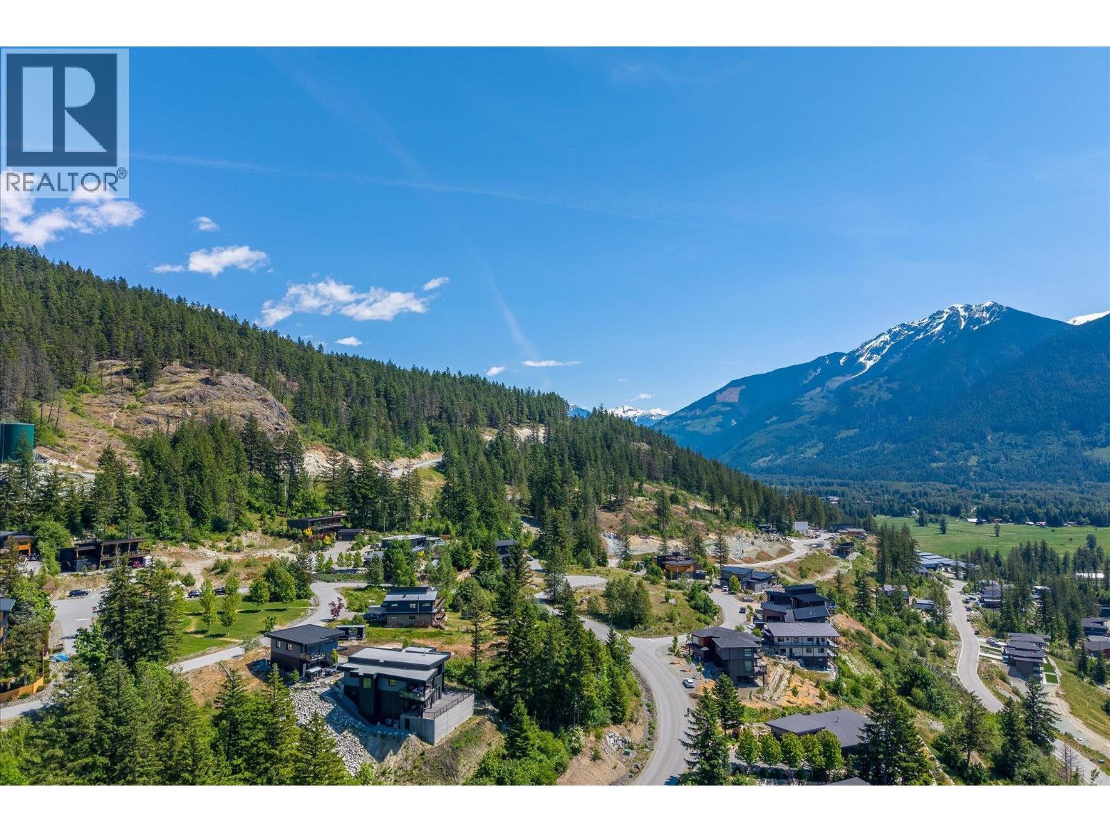 1704 Sugarloaf Place, Pemberton, British Columbia  V0N 2L3 - Photo 33 - R3128143