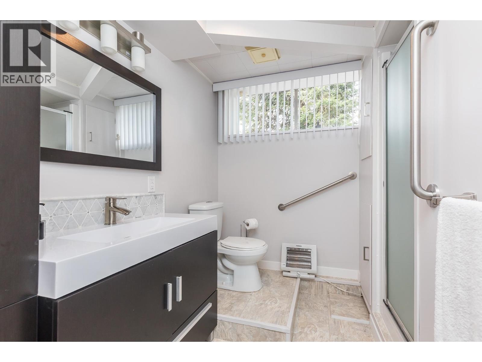 12373 203 Street, Maple Ridge, British Columbia  V2X 4W1 - Photo 24 - R3128148