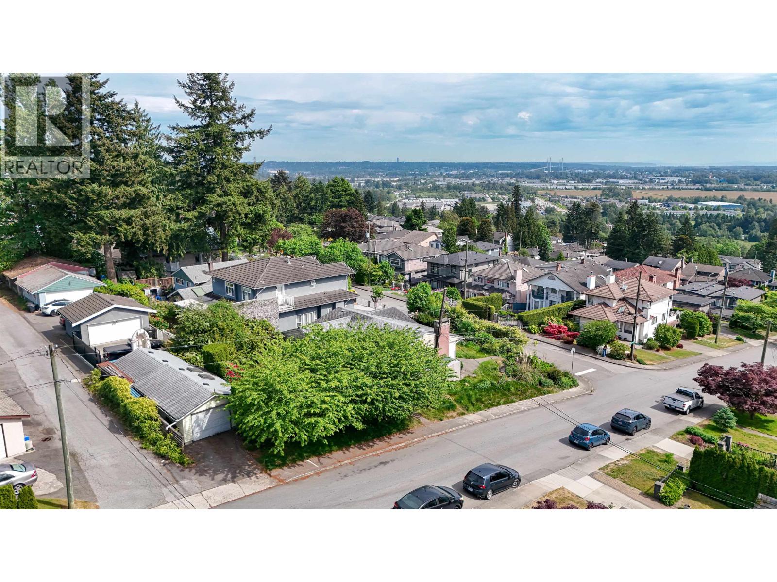 5105 Mckee Street, Burnaby, British Columbia  V5J 2T5 - Photo 11 - R3128156