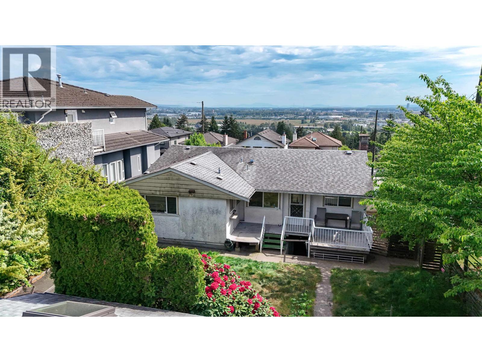 5105 Mckee Street, Burnaby, British Columbia  V5J 2T5 - Photo 5 - R3128156