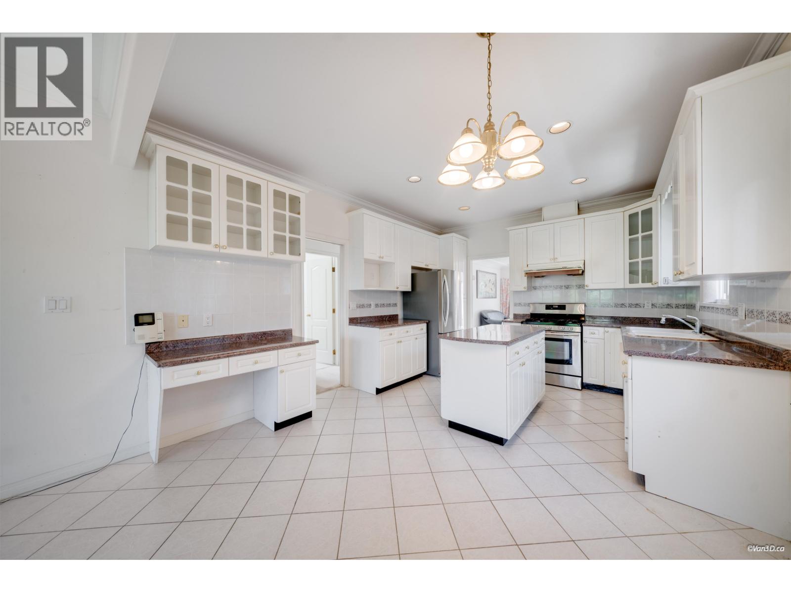 4089 Fir Street, Burnaby, British Columbia  V5G 2A9 - Photo 14 - R3128166
