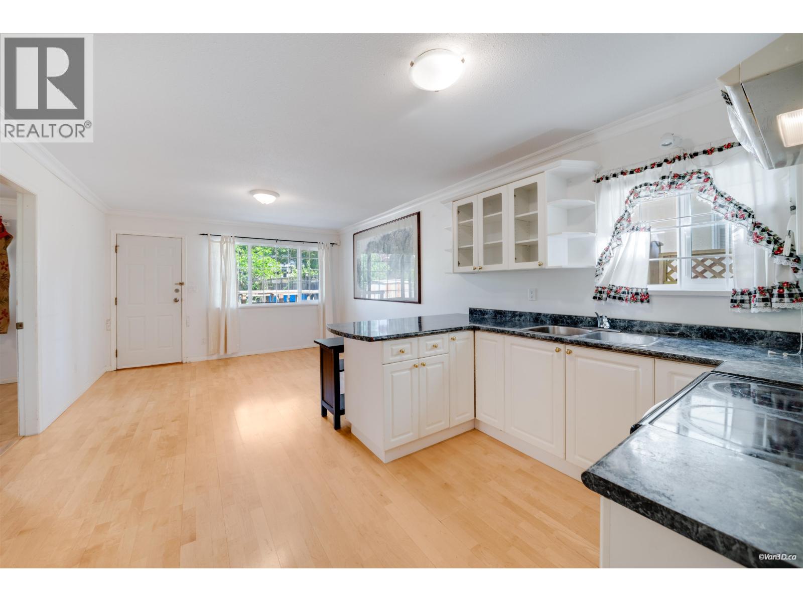 4089 Fir Street, Burnaby, British Columbia  V5G 2A9 - Photo 25 - R3128166