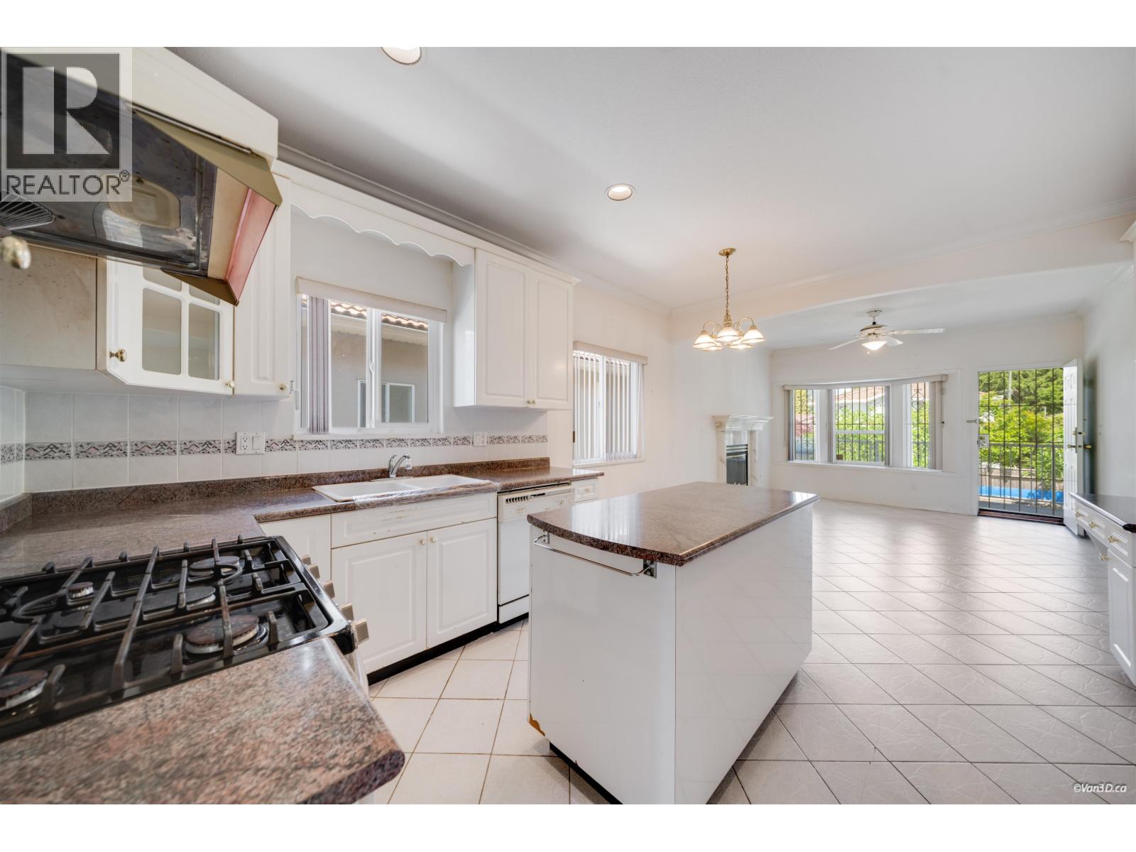 4089 Fir Street, Burnaby, British Columbia  V5G 2A9 - Photo 9 - R3128166