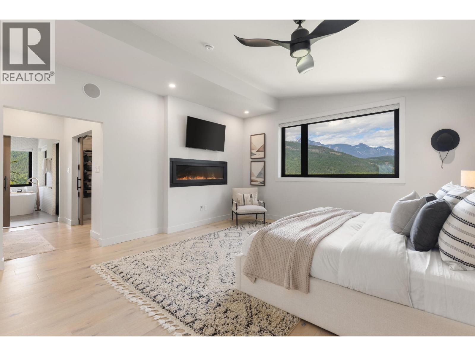 1305 Eagle Drive, Pemberton, British Columbia  V0N 2L1 - Photo 17 - R3128182