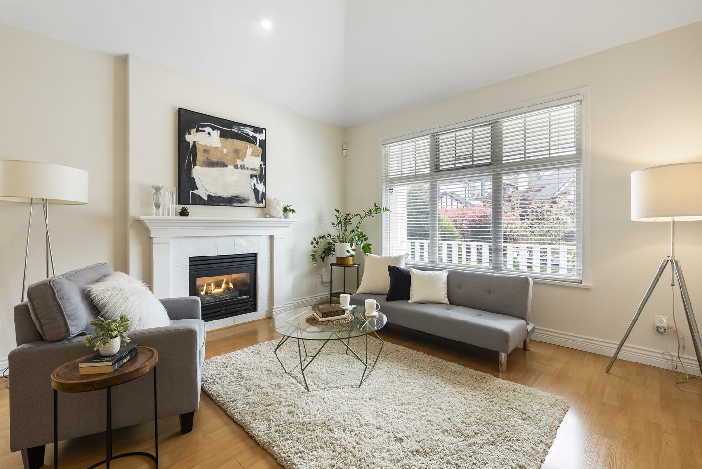 14733 75a Avenue, Surrey, British Columbia  V3S 8Y6 - Photo 2 - R3116926