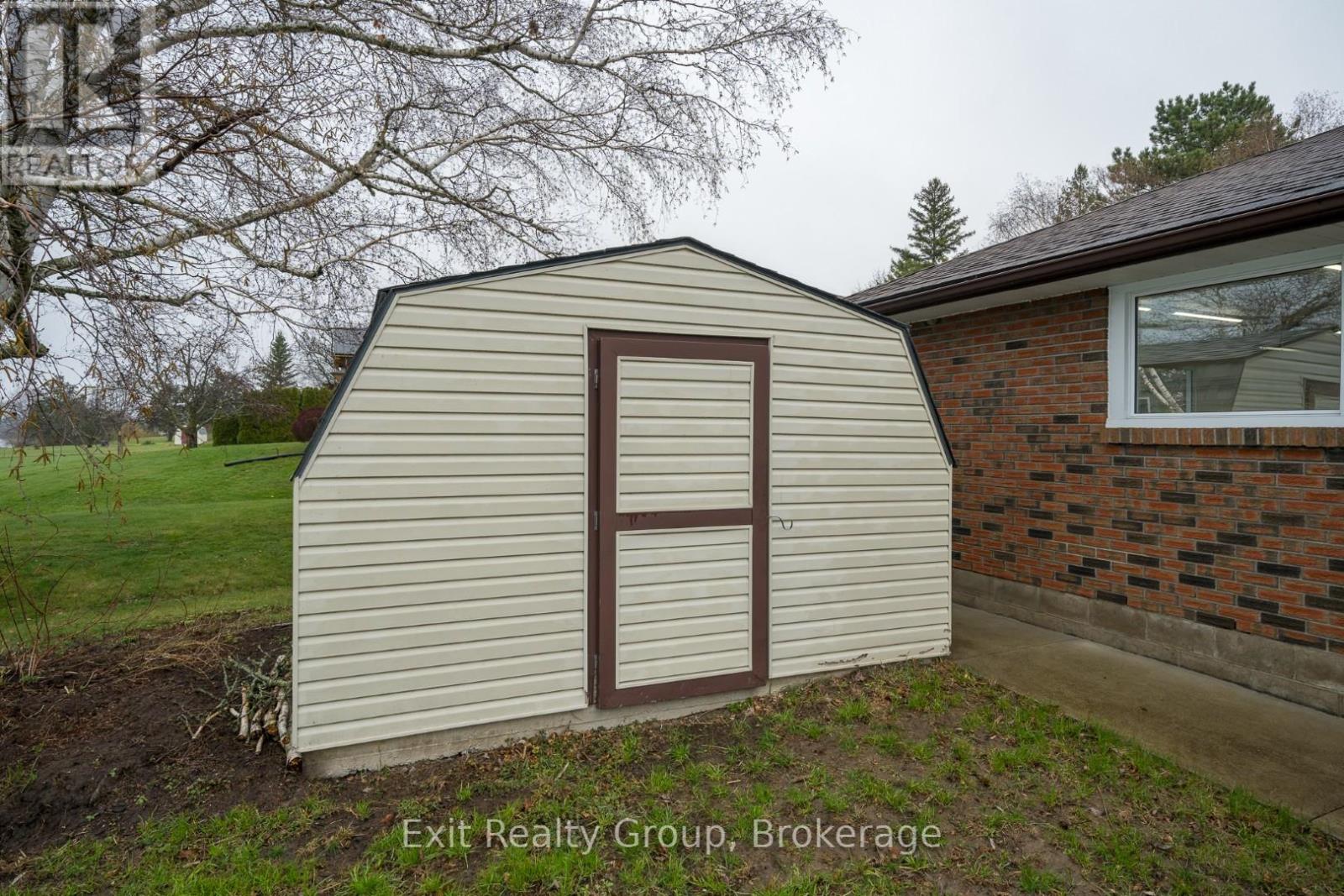 217 Massassauga Road, Prince Edward County, Ontario  K8N 4Z7 - Photo 23 - X13176672