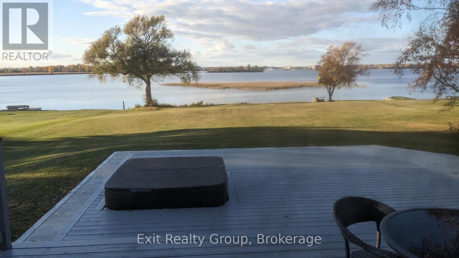 217 Massassauga Road, Prince Edward County, Ontario  K8N 4Z7 - Photo 3 - X13176672