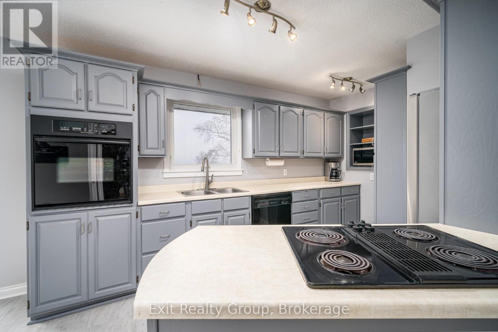 217 Massassauga Road, Prince Edward County, Ontario  K8N 4Z7 - Photo 7 - X13176672
