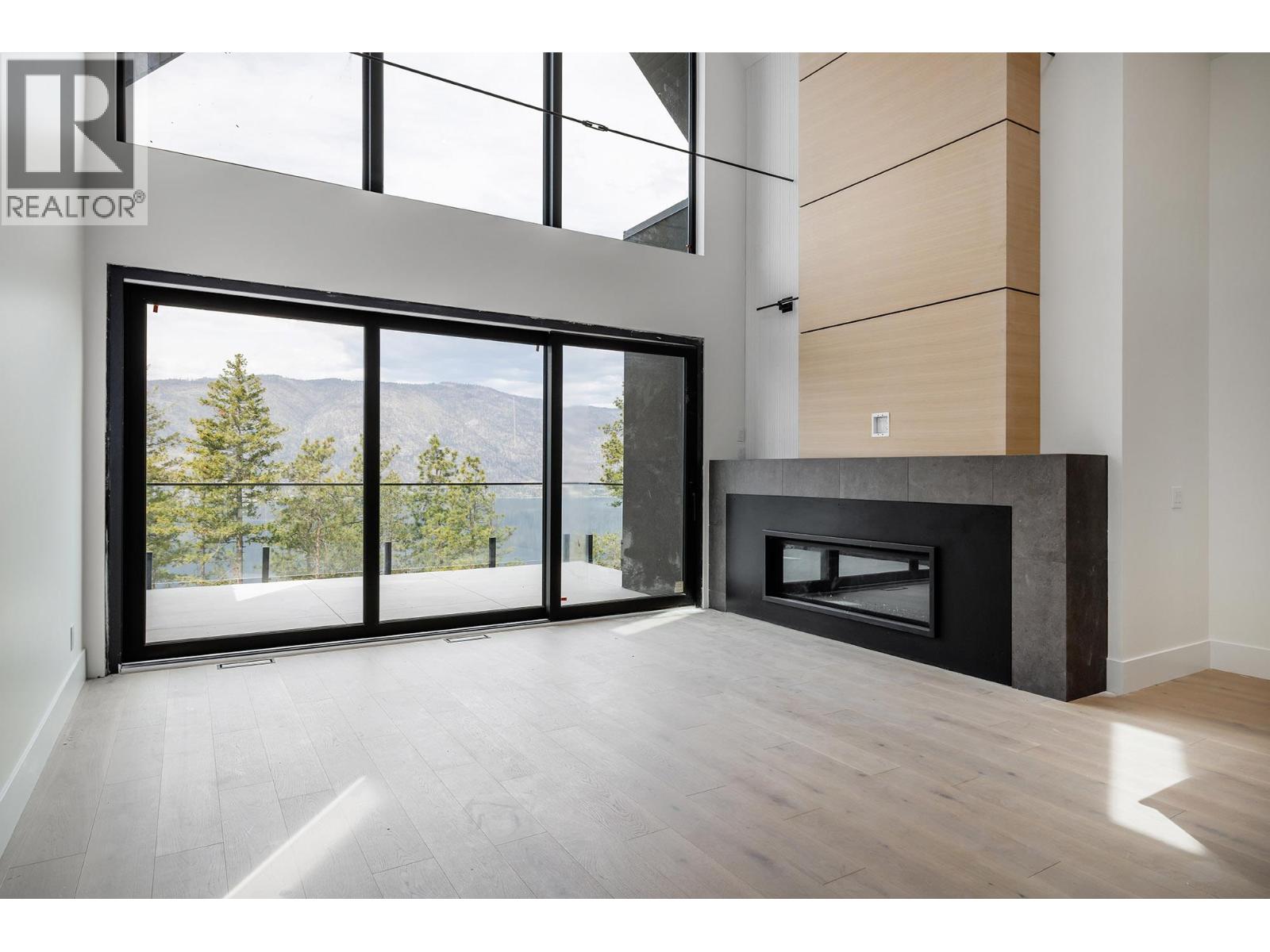 3711 Mckinley Beach Drive, Kelowna, British Columbia  V1V 1G2 - Photo 5 - 10373743