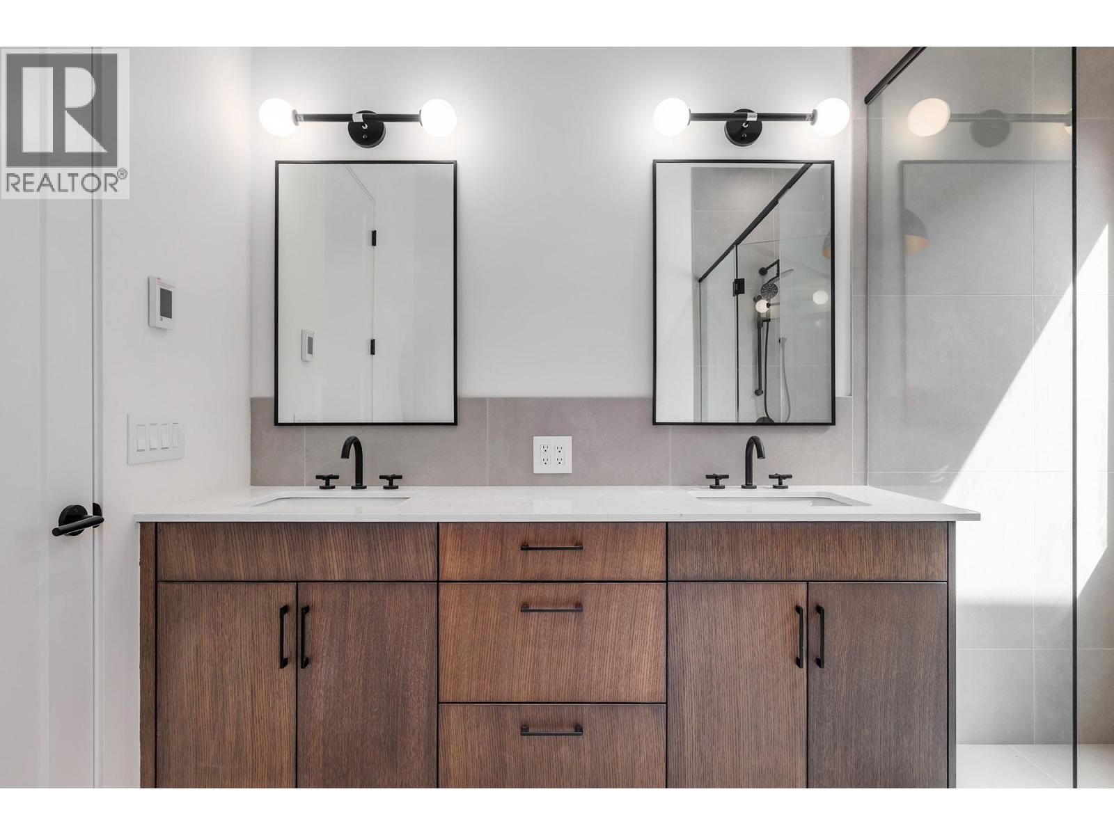 3711 Mckinley Beach Drive, Kelowna, British Columbia  V1V 1G2 - Photo 24 - 10373743