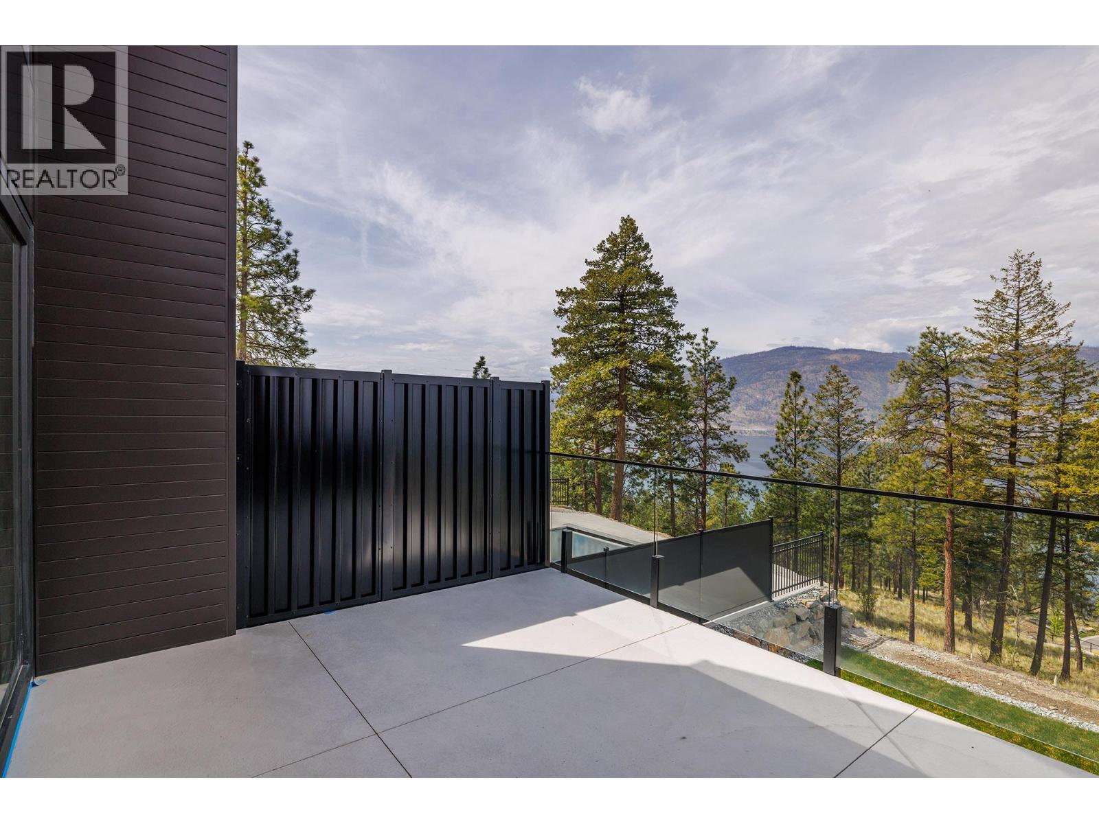 3711 Mckinley Beach Drive, Kelowna, British Columbia  V1V 1G2 - Photo 26 - 10373743