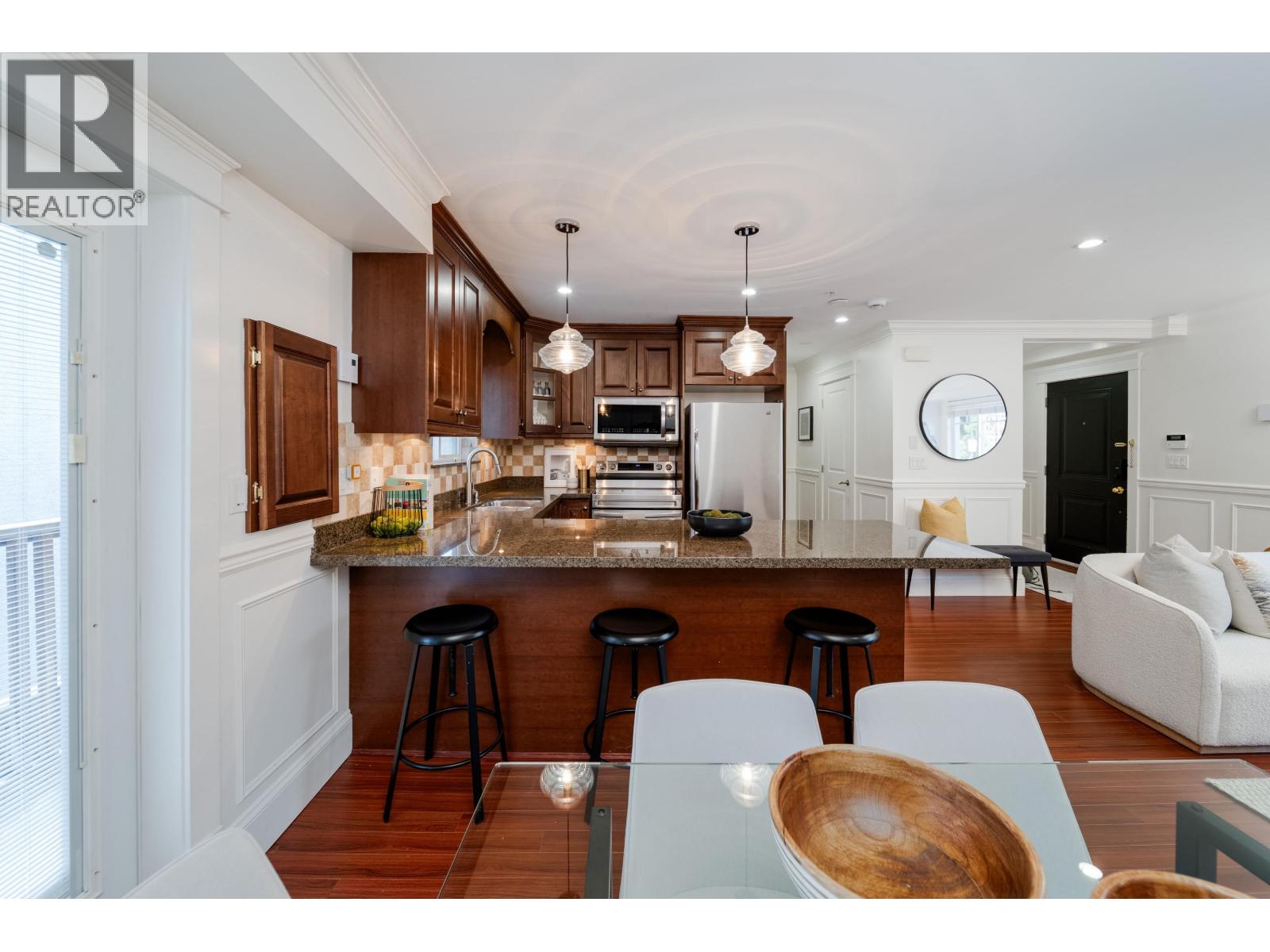 2412 St. Catherines Street, Vancouver, British Columbia  V5T 3X9 - Photo 15 - R3124772