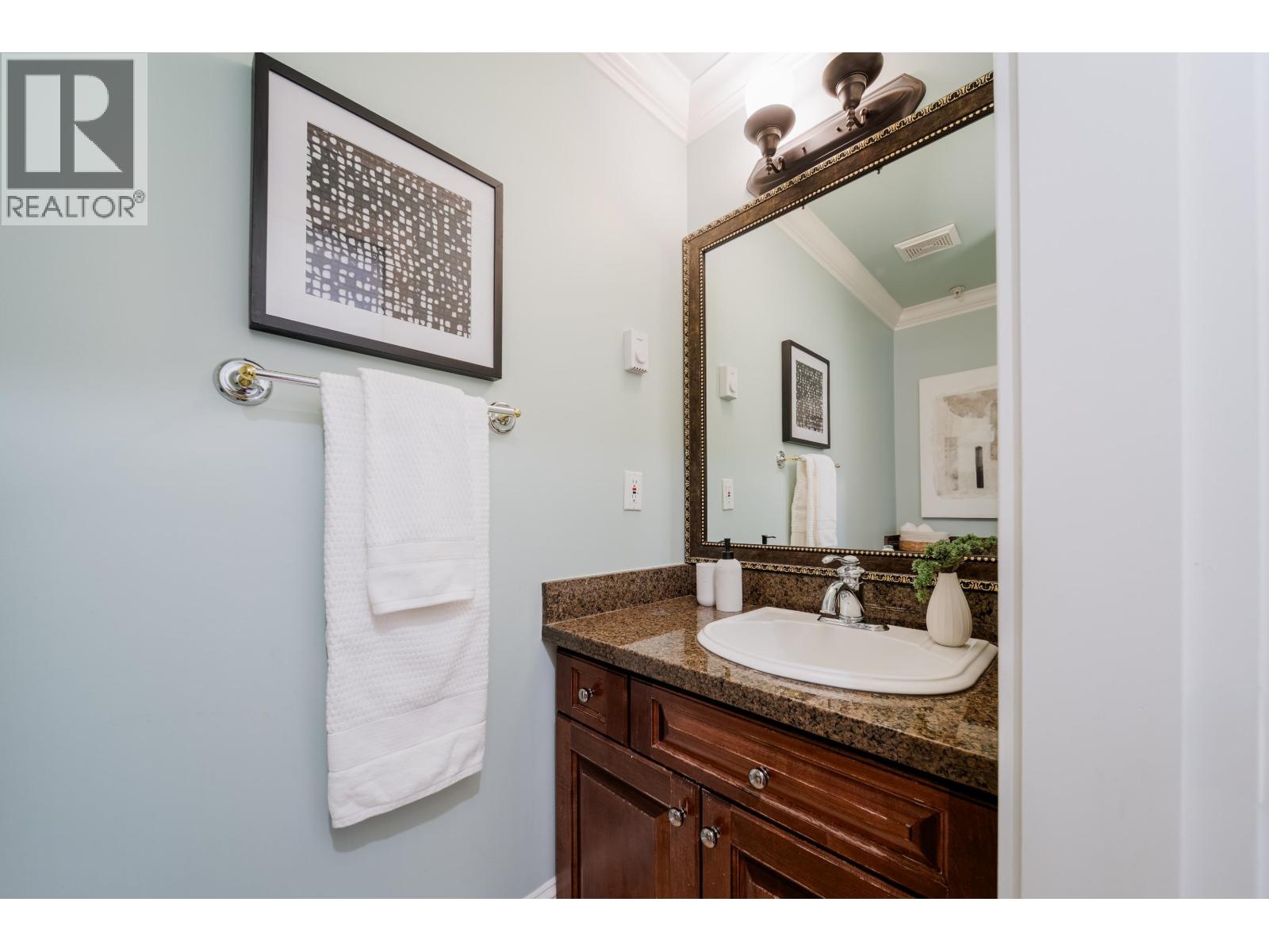 2412 St. Catherines Street, Vancouver, British Columbia  V5T 3X9 - Photo 35 - R3124772