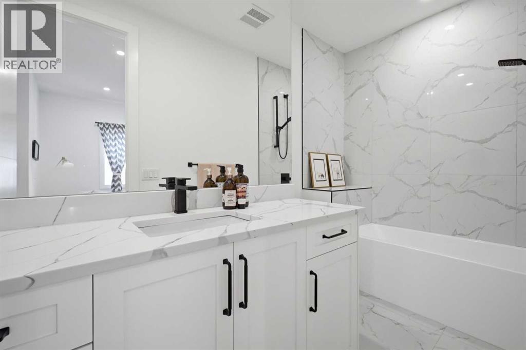 2025 26 Street Sw, Calgary, Alberta  T3E 2A3 - Photo 27 - A2308725