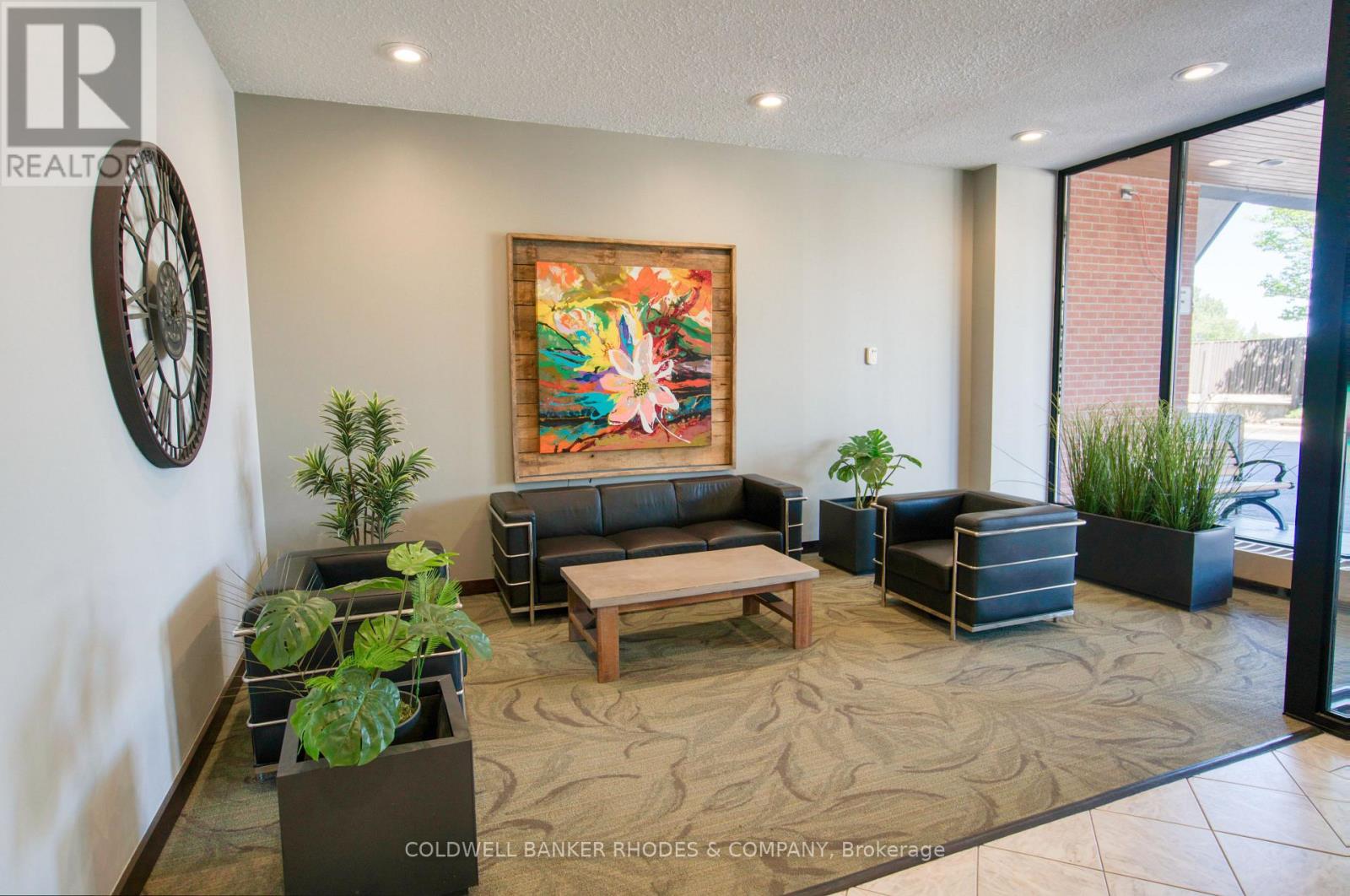 303 - 2951 Riverside Drive, Ottawa, Ontario K1V 8W6 - Photo 3 - X13176696