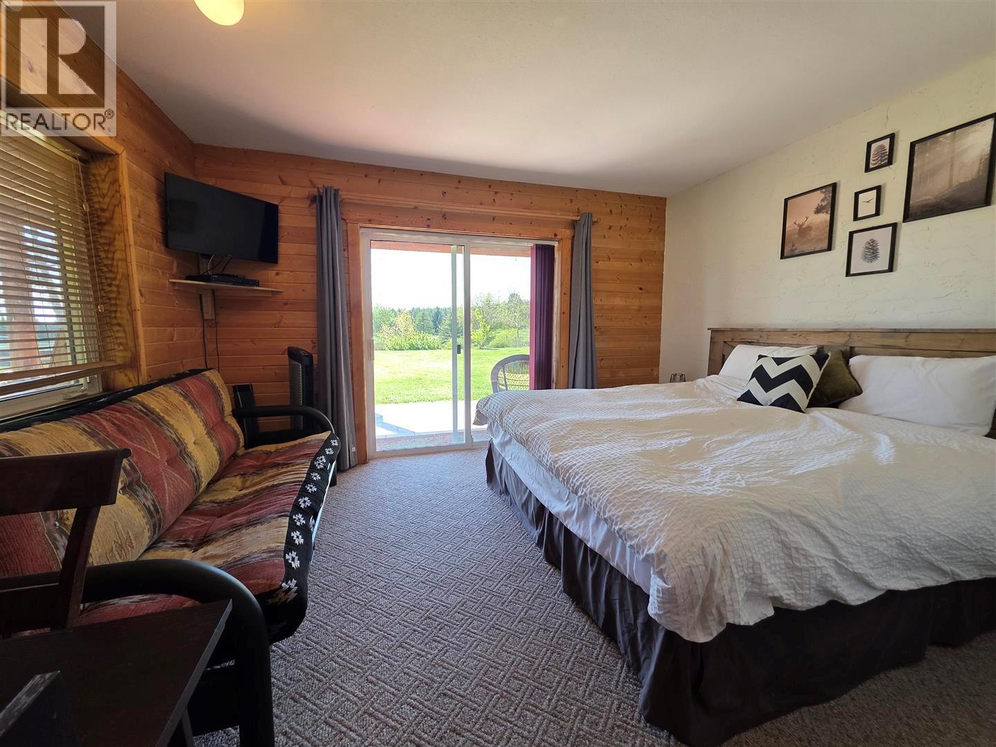 6760 Highway 3, Bridesville, British Columbia  V0H 1B0 - Photo 17 - 10389004