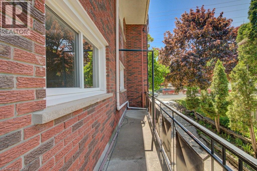 326 Erb Street W Unit# 7, Waterloo, Ontario  N2L 1W3 - Photo 12 - 40833525
