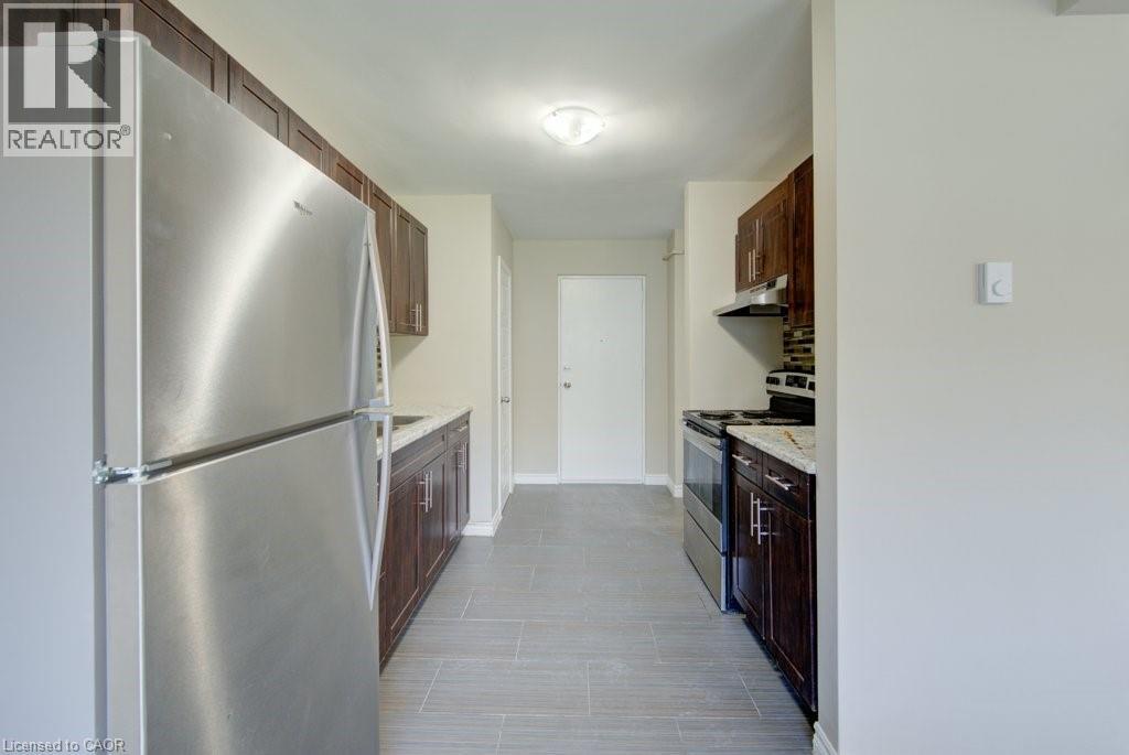 326 Erb Street W Unit# 7, Waterloo, Ontario  N2L 1W3 - Photo 4 - 40833525