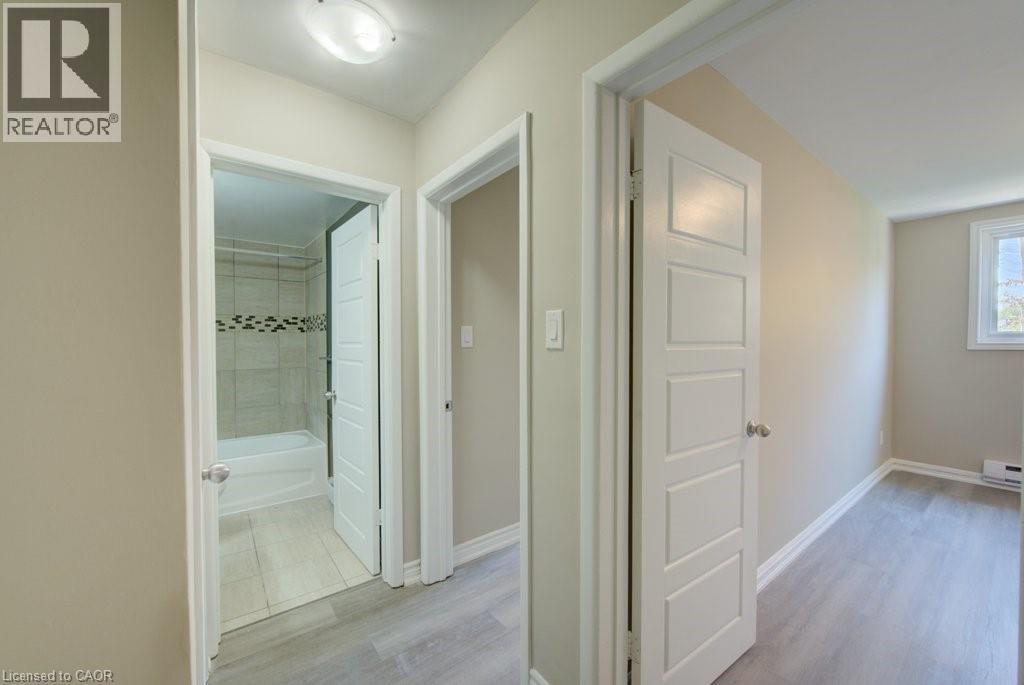 326 Erb Street W Unit# 7, Waterloo, Ontario  N2L 1W3 - Photo 7 - 40833525