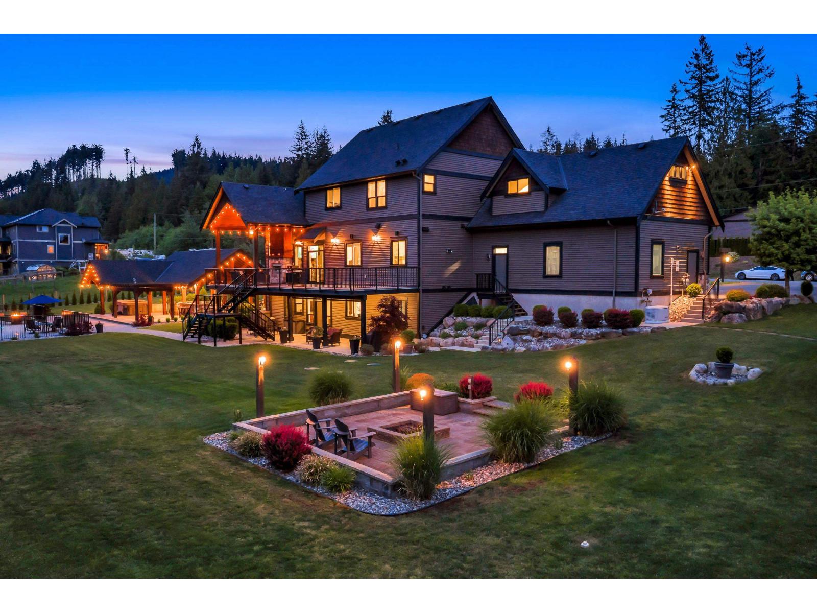 9705 Verchere Street, Mission, British Columbia  V2V 7E6 - Photo 3 - R3127243
