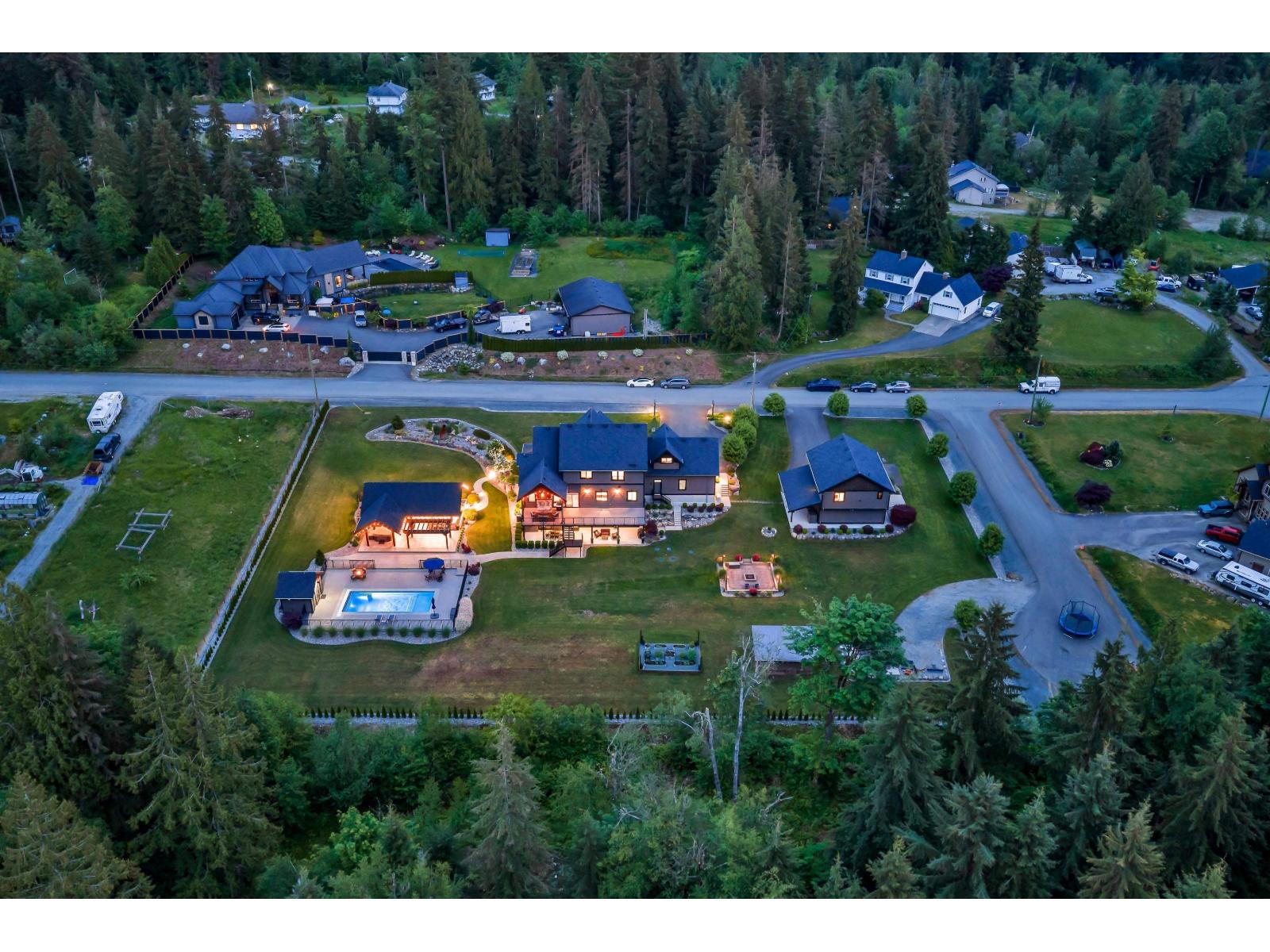 9705 Verchere Street, Mission, British Columbia  V2V 7E6 - Photo 38 - R3127243