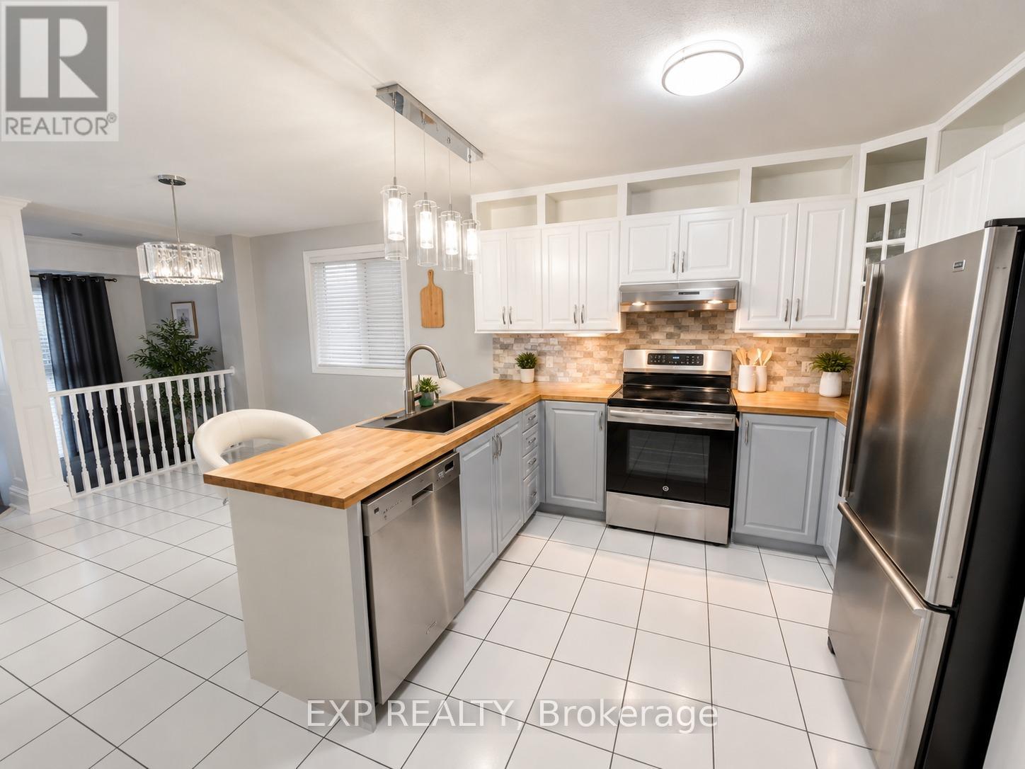 Upper - 28 Gregg Court, Kitchener, Ontario  N2A 4B9 - Photo 10 - X13171134
