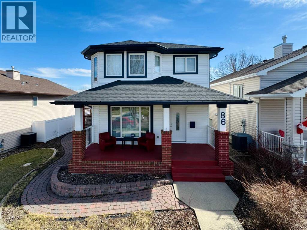 86 Riverstone Boulevard W, Lethbridge, Alberta  T1K 7X5 - Photo 1 - A2304062